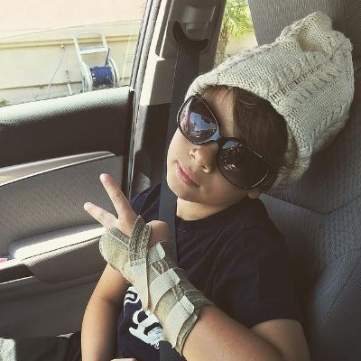 Brecken Merrill posing for his Instagram feed by wearing black t-shirt.